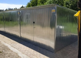 Garaże z blachy ocynkowej 8