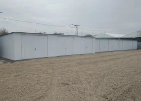 Garaże z blachy akrylowej 191