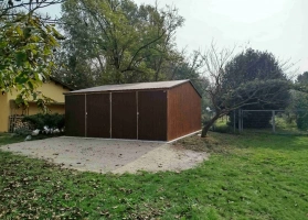 Garaże z blachy akrylowej 242