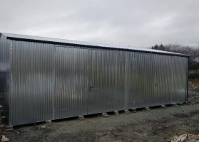 Garaże z blachy ocynkowej 56