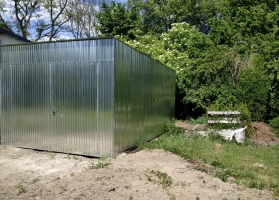 Garaże z blachy ocynkowej 58
