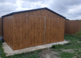 Garaże z blachy akrylowej 161