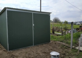 Garaże z blachy akrylowej 138