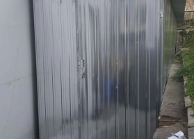 Garaże z blachy ocynkowej