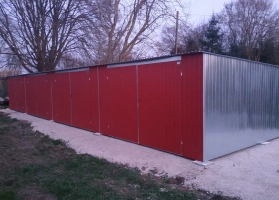 Garaże z blachy ocynkowej
