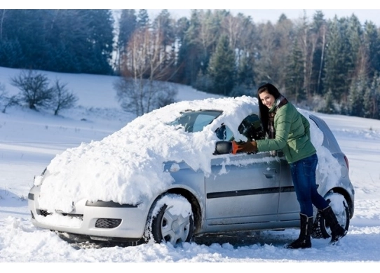 Jak ochronić auto przed mrozem?