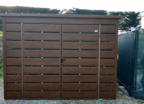 Wiaty śmietnikowe 11