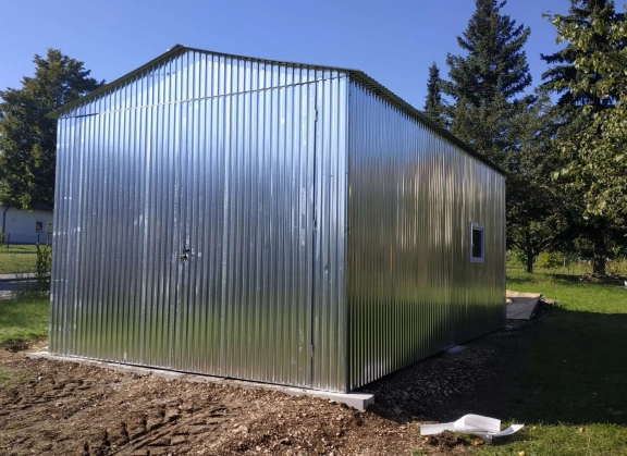 Garaże z blachy ocynkowej 20