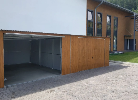 Garaże z blachy akrylowej 211