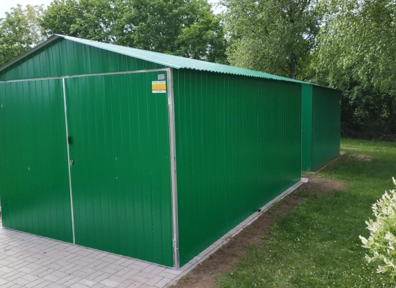 Garaże z blachy akrylowej 14